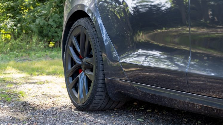 Tesla Model S Plaid rear wheels