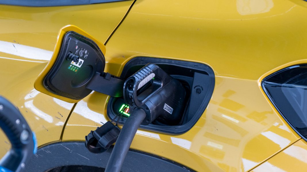 Jeep Avenger DC charging