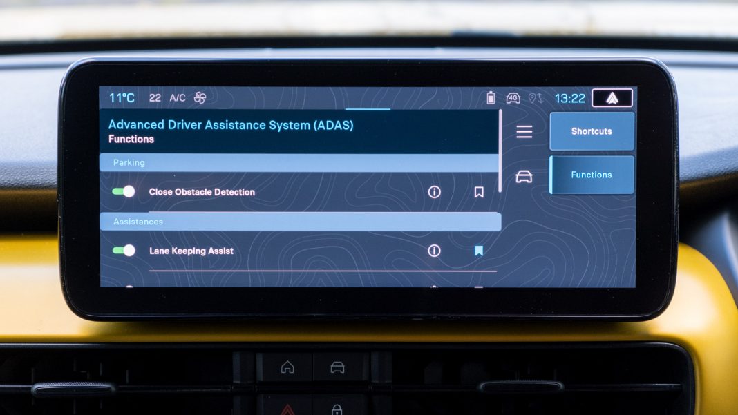 Jeep Avenger drive assistance