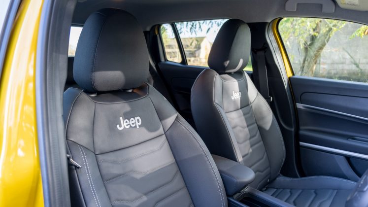 Jeep Avenger front seat comfort