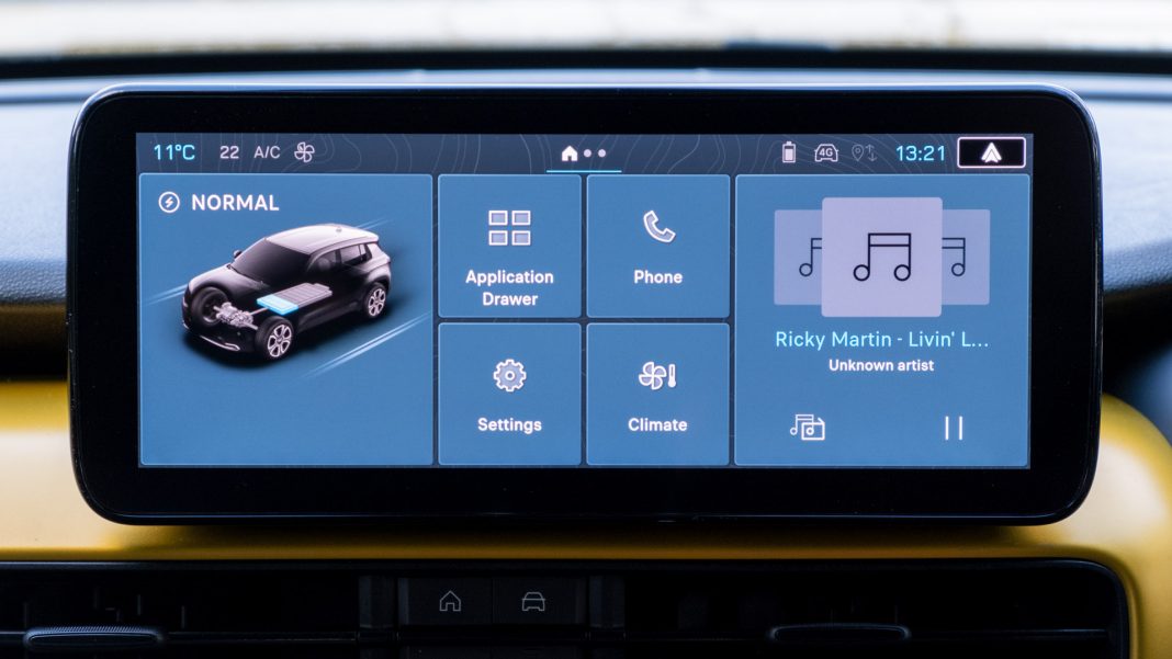 Jeep Avenger infotainment