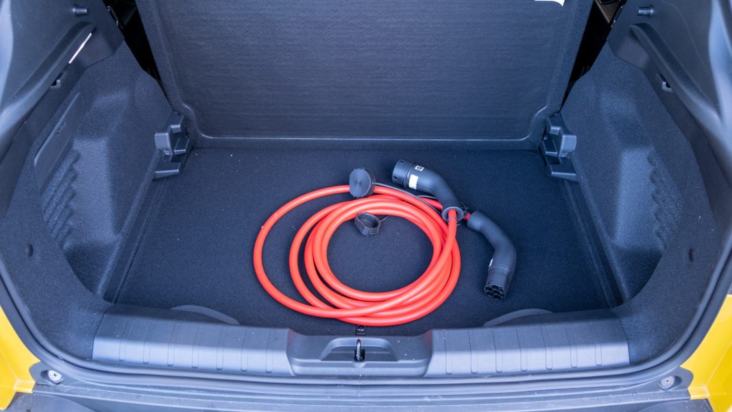 Jeep Avenger underfloor