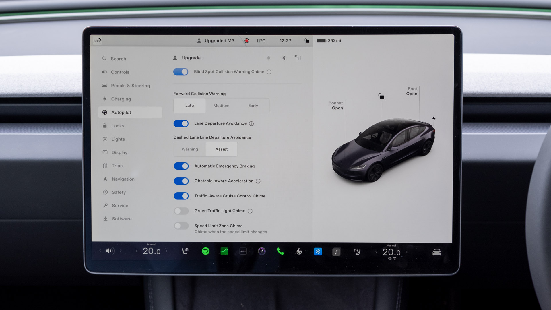 New Tesla Model 3 Autopilot settings