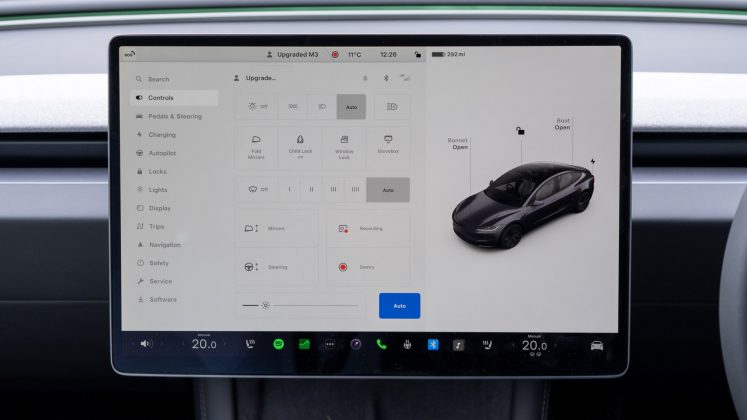 New Tesla Model 3 controls