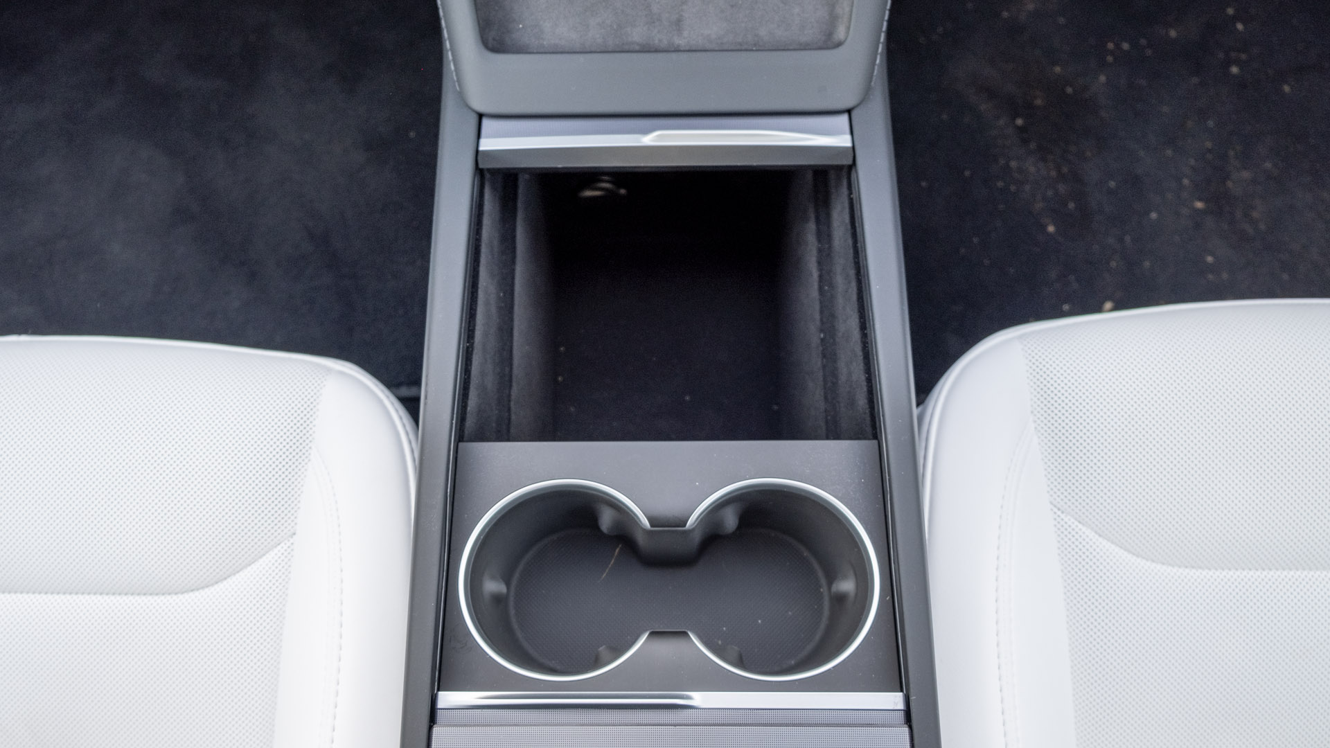 New Tesla Model 3 front cupholders