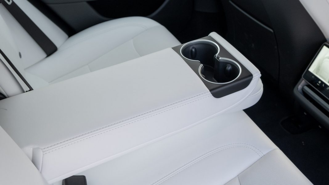 New Tesla Model 3 rear cupholders