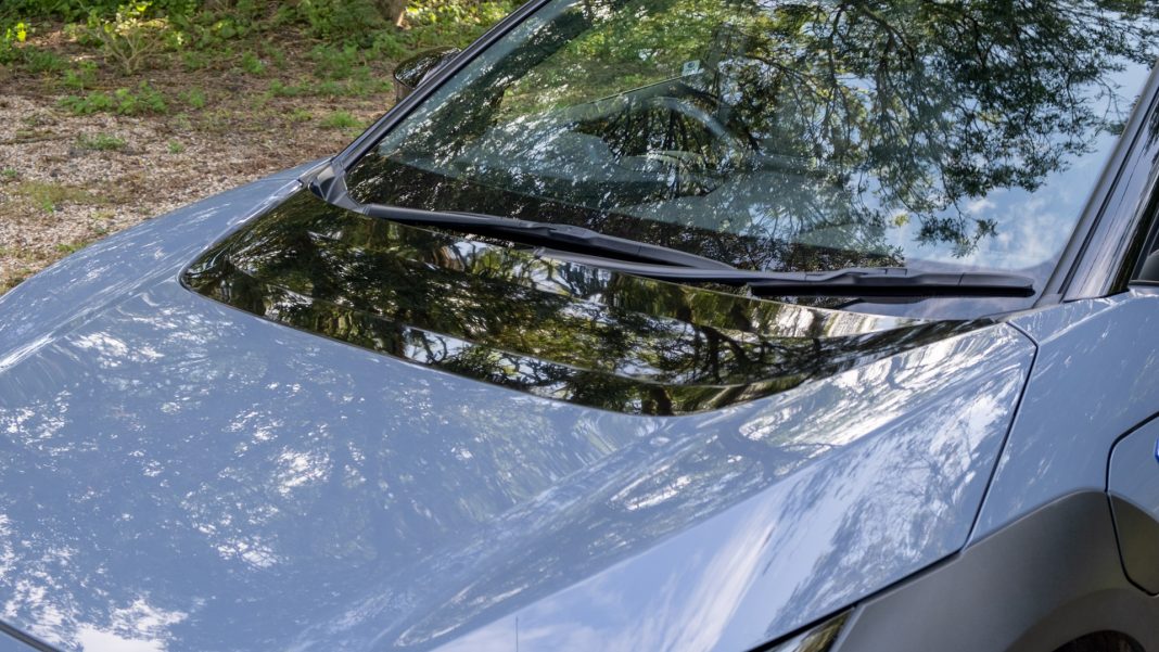 Subaru Solterra bonnet