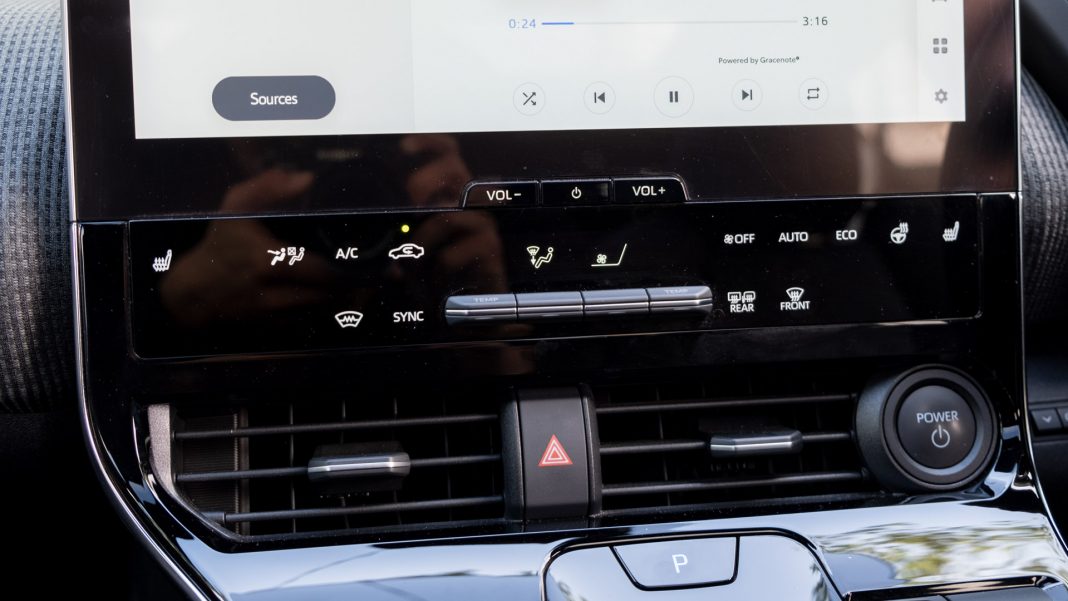 Subaru Solterra climate buttons