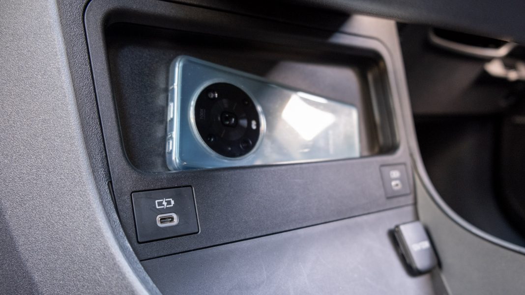 Subaru Solterra phone