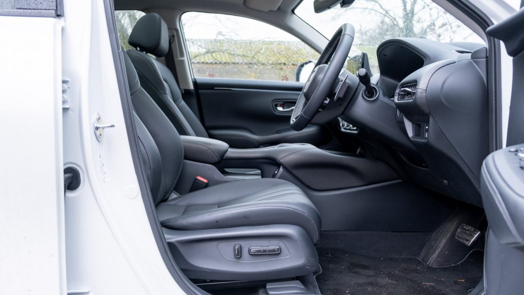 Honda ZR-V cabin