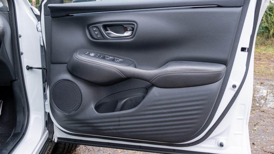 Honda ZR-V front door