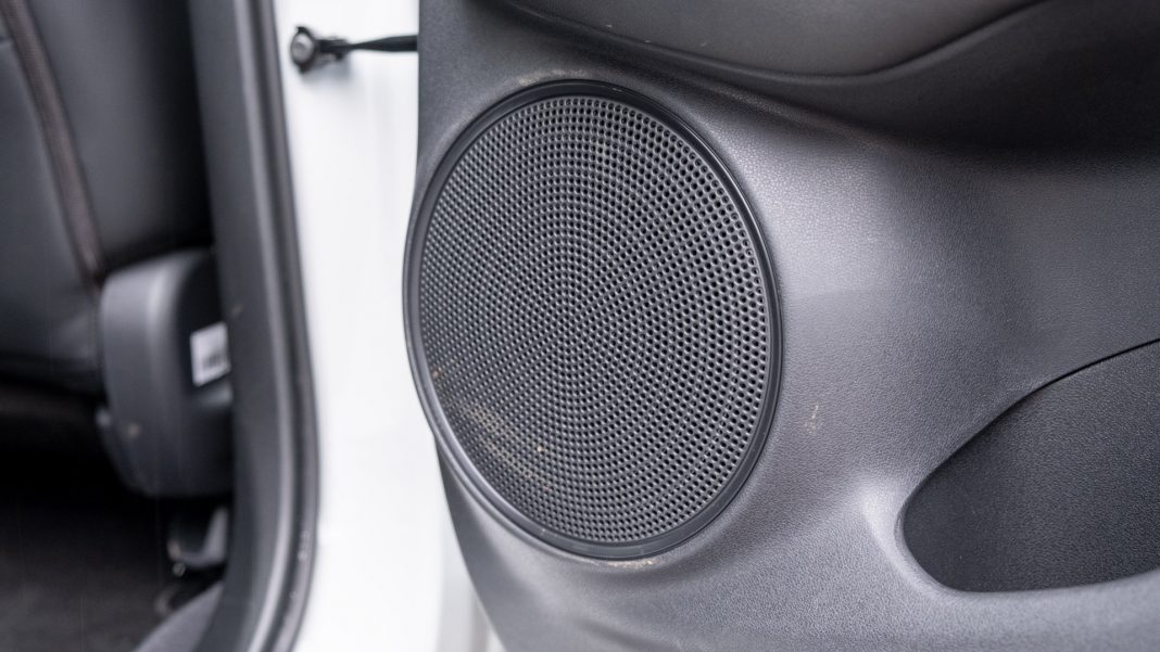 Honda ZR-V rear door speaker