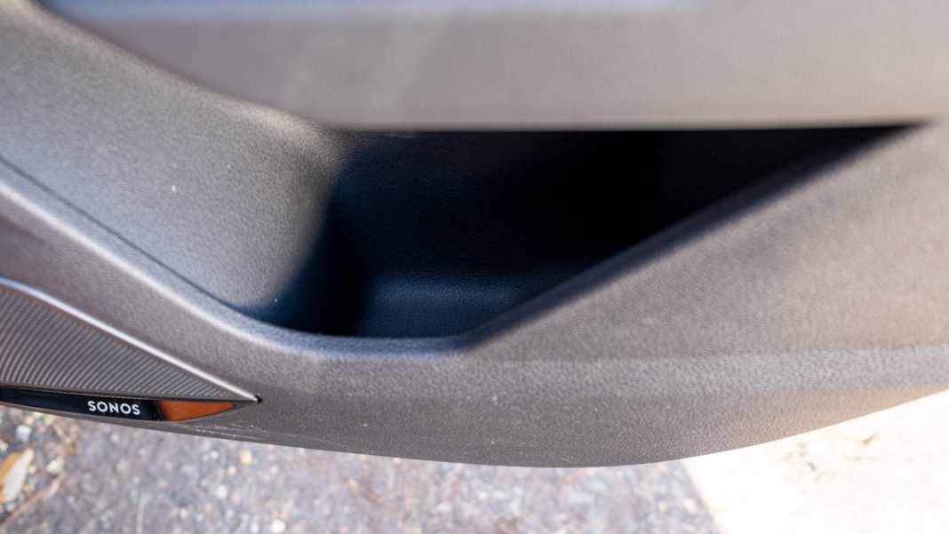 Audi Q3 TFSI e rear door compartment