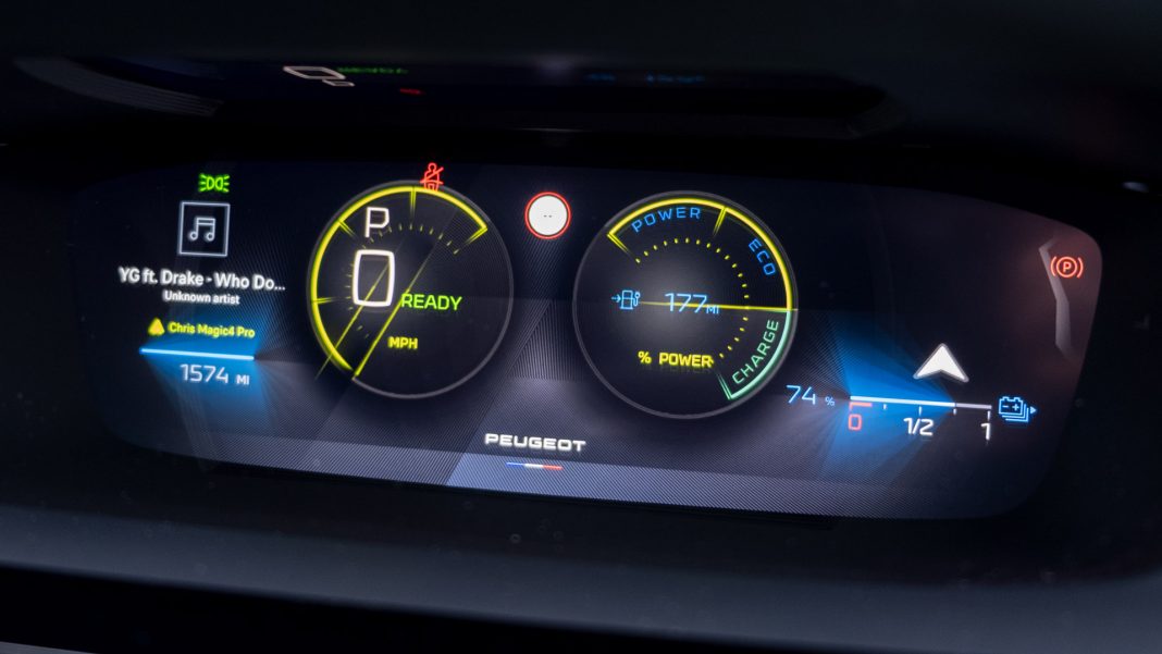 Peugeot e-308 instrument cluster