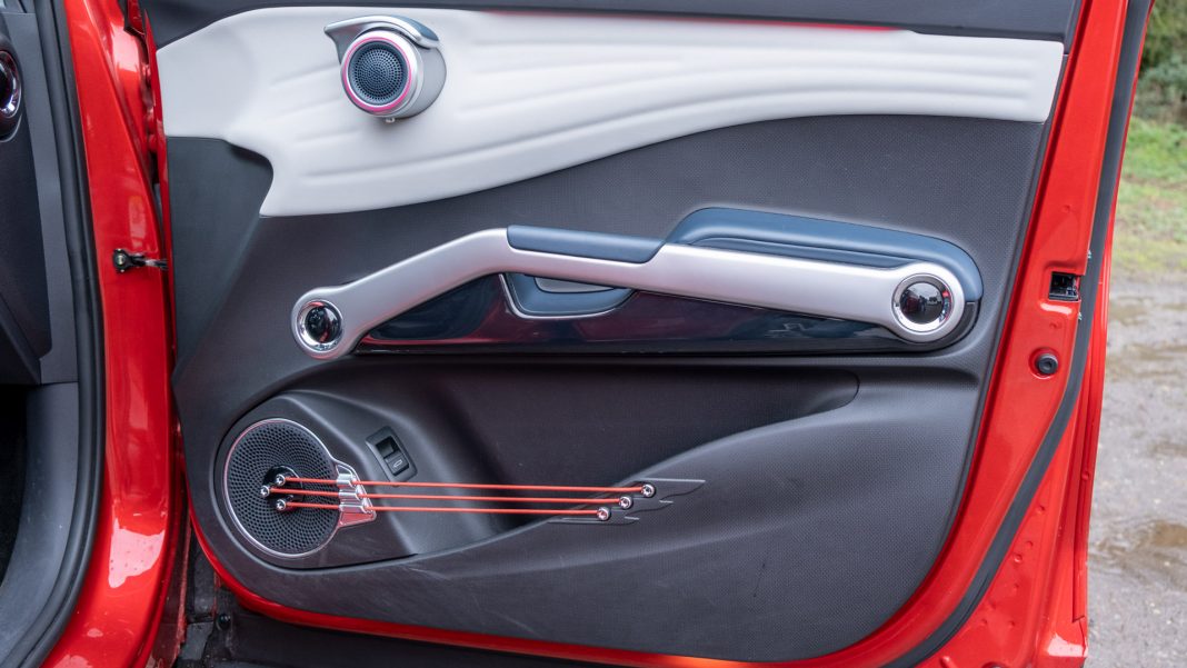 BYD Atto 3 front door