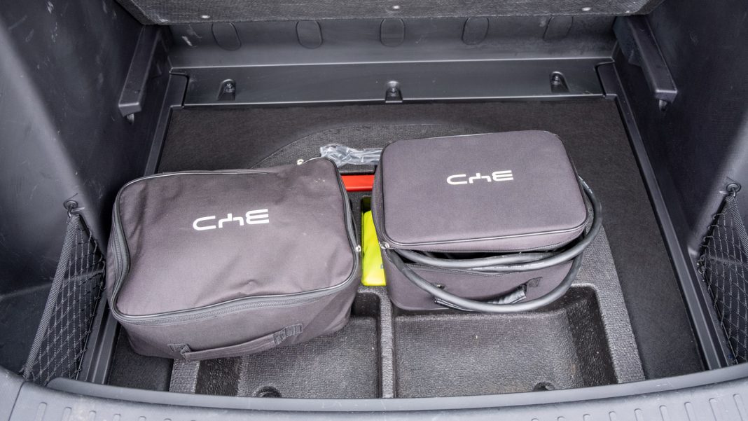 BYD Atto 3 underfloor