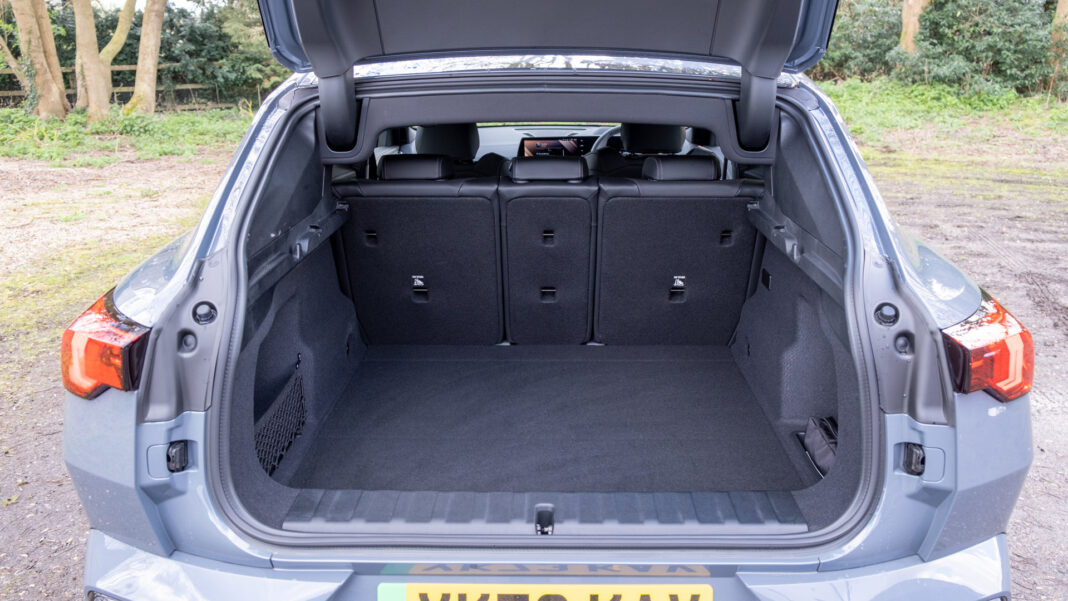 BMW iX2 boot space