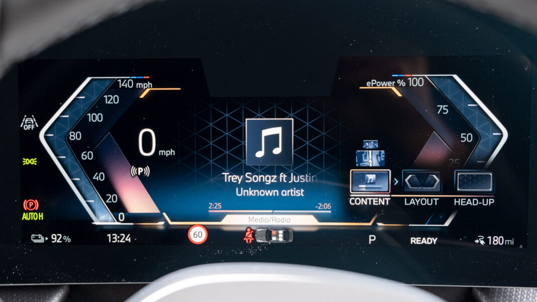 BMW iX2 instrument cluster music