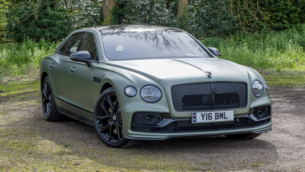 Bentley Flying Spur Hybrid