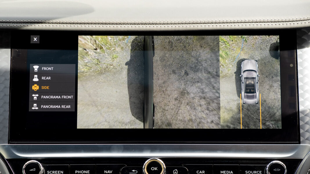 Bentley Flying Spur Hybrid camera tyres