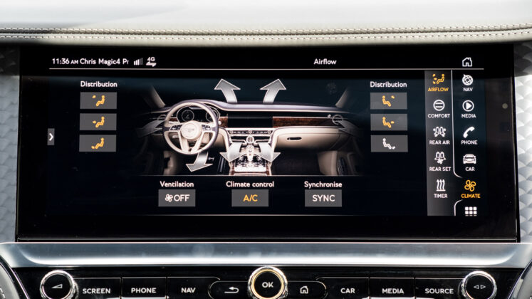 Bentley Flying Spur Hybrid climate controls