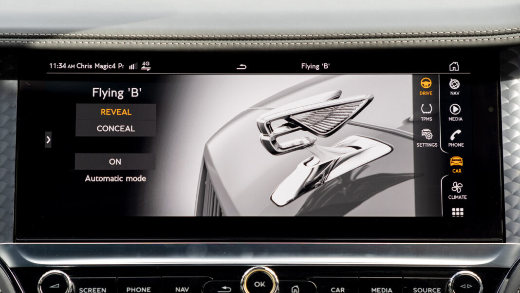 Bentley Flying Spur Hybrid flying B controls
