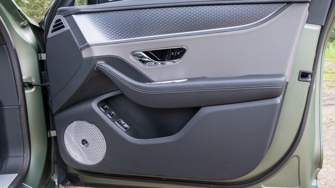 Bentley Flying Spur Hybrid front door