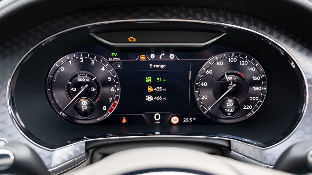 Bentley Flying Spur Hybrid instrument cluster