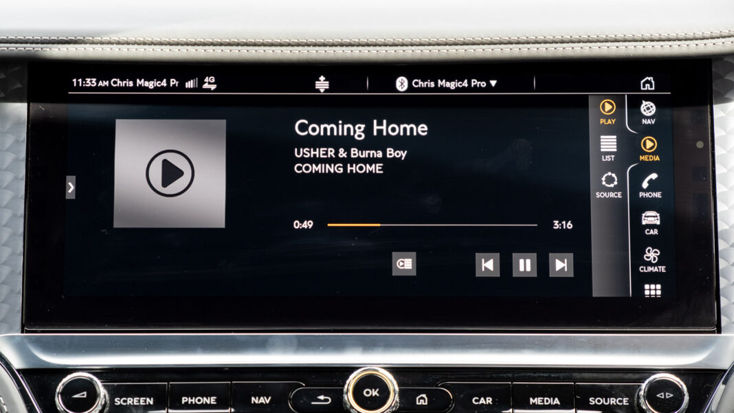 Bentley Flying Spur Hybrid music player