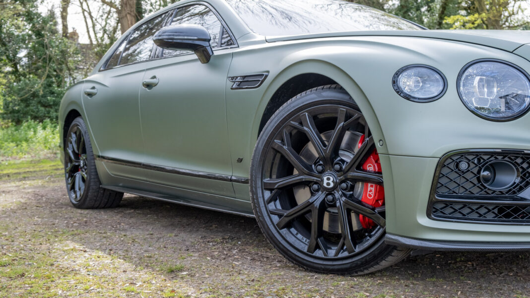 Bentley Flying Spur Hybrid rims
