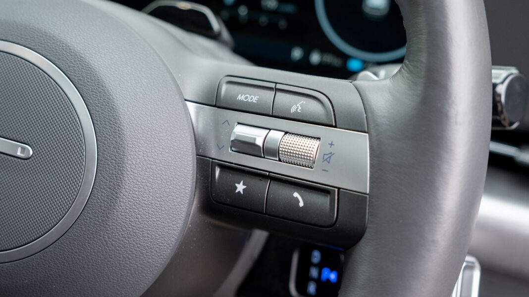 Hyundai Kona buttons