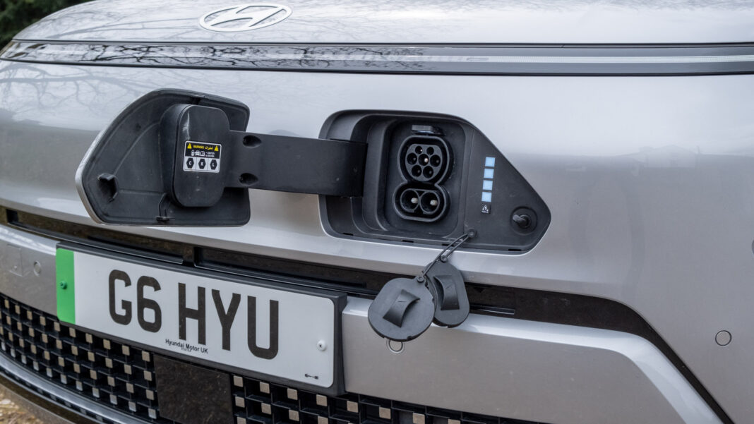 Hyundai Kona charging port