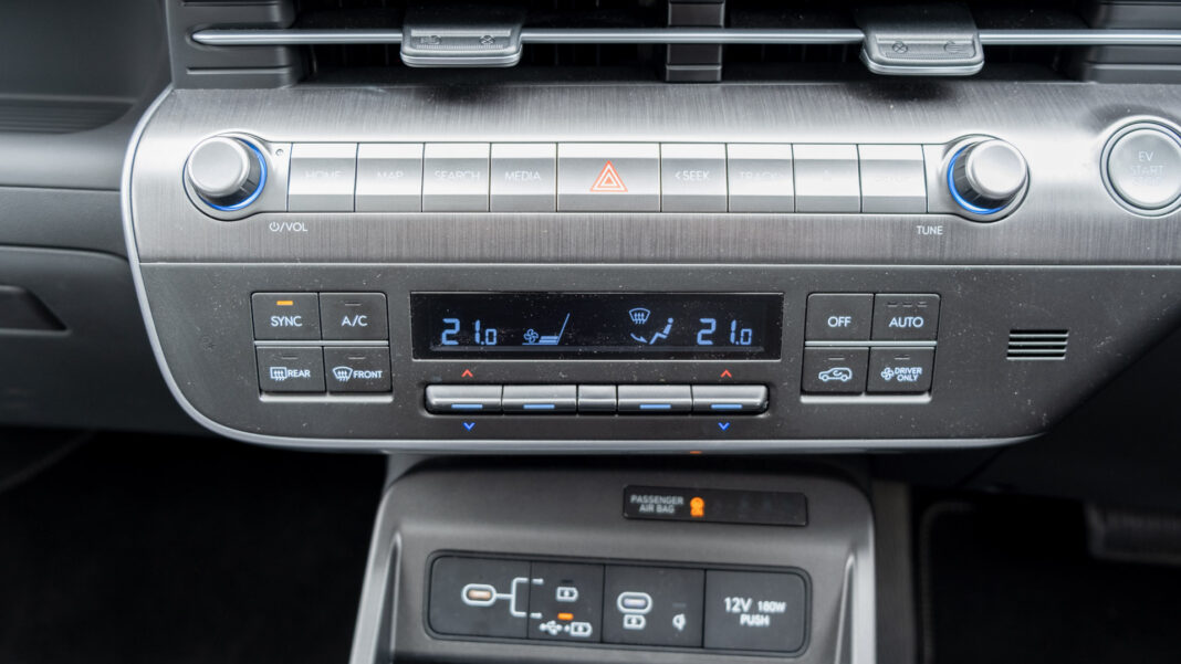 Hyundai Kona climate controls