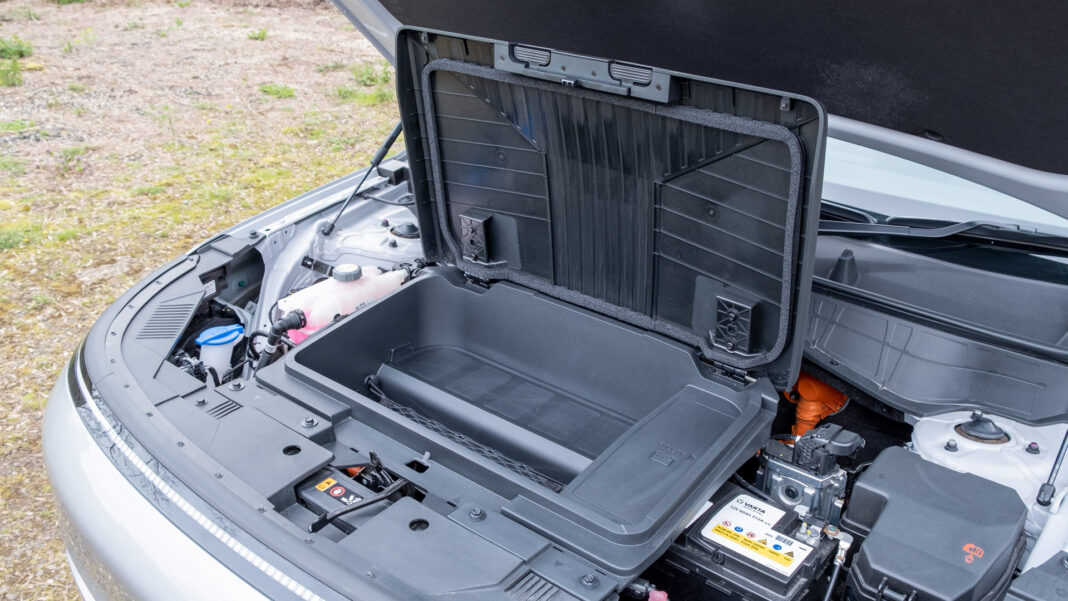 Hyundai Kona front storage