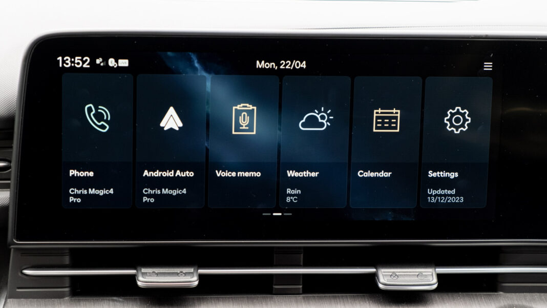 Hyundai Kona infotainment