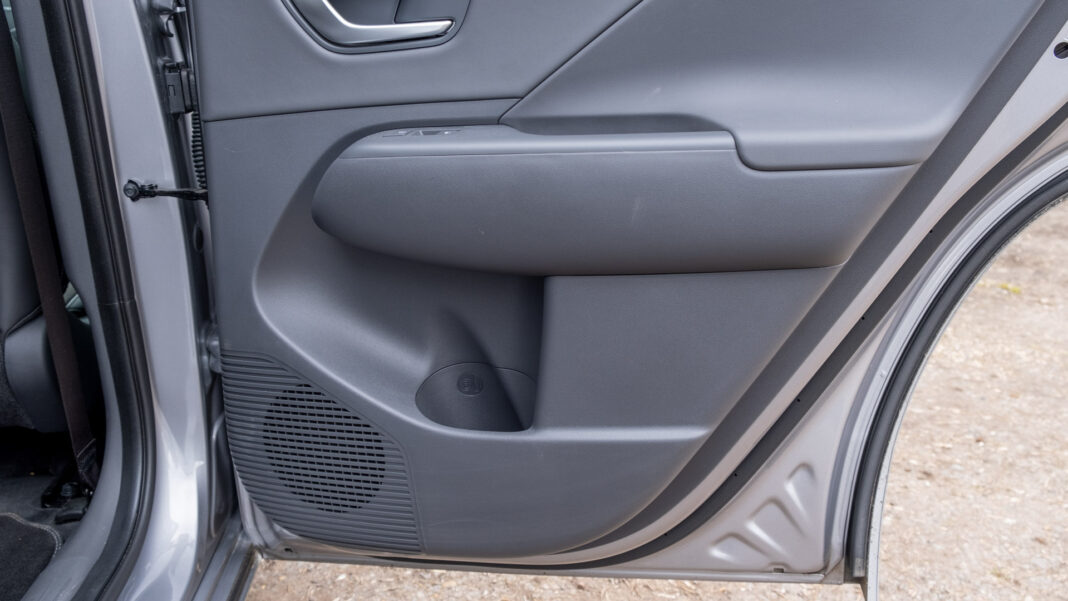 Hyundai Kona rear door