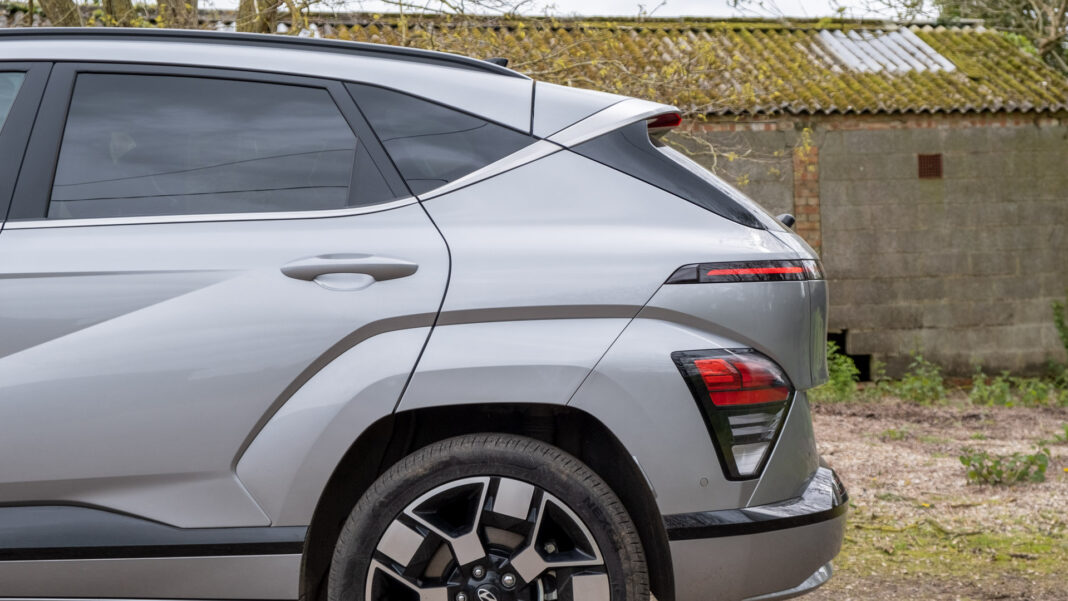 Hyundai Kona spoiler