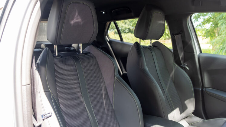 New Peugeot E-2008 front seat comfort