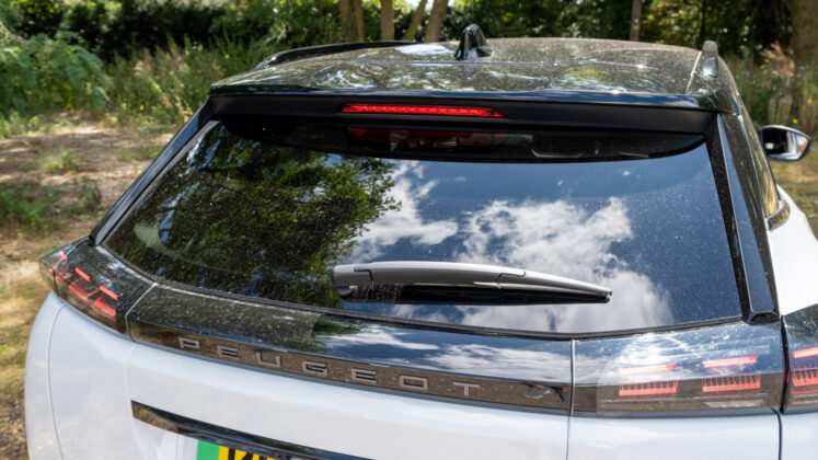 New Peugeot E-2008 rear window