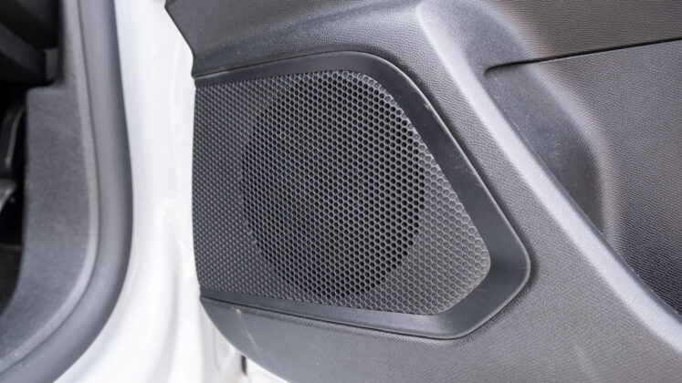 Peugeot 508 front door speaker