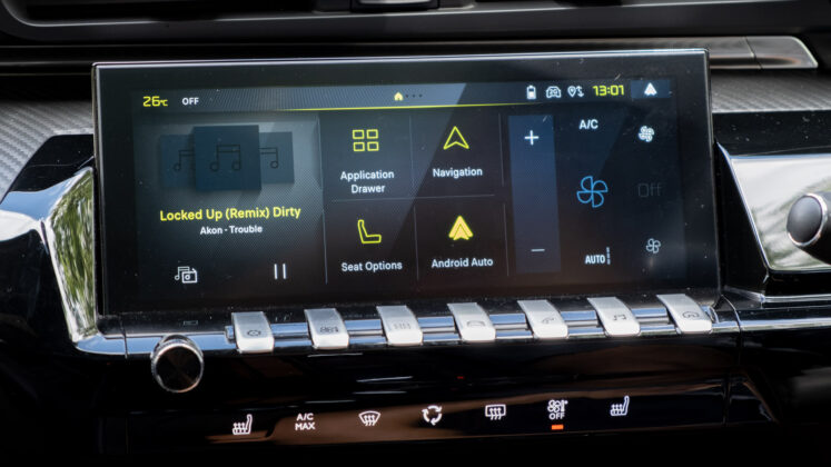 Peugeot 508 infotainment system