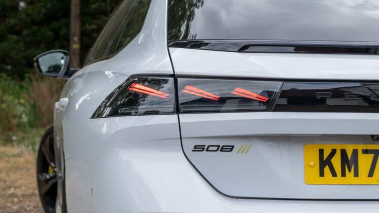 Peugeot 508 taillights