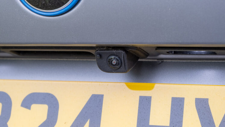 BMW i5 Touring rear camera